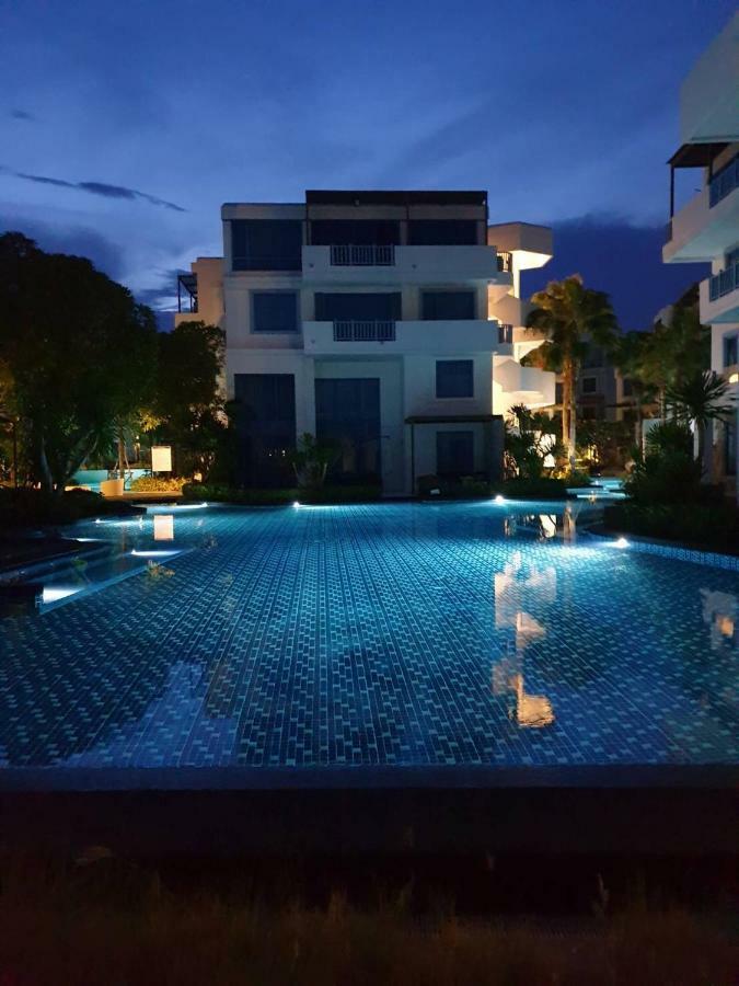 The Crest Santora Hua Hin Apartment Exterior foto